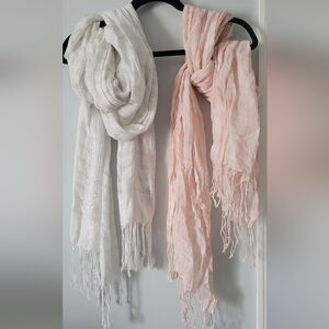 Lot-2 scarves (1) american eagle outfitter (2) no name